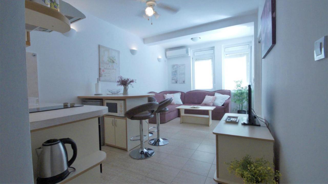 Bliss Apartments Budva Bagian luar foto