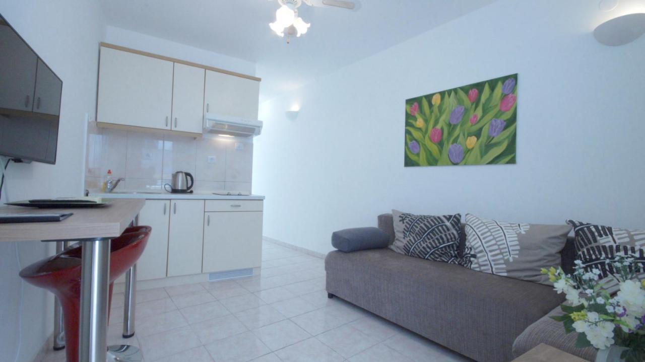 Bliss Apartments Budva Bagian luar foto